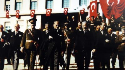 Vatana adanmış bir hayat! Asker, mareşal, gazi, başöğretmen, ulu önder…