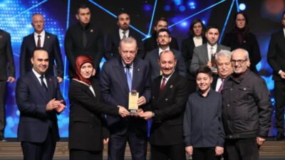 Doç. Dr. Furkan Türker Sarıcaoğlu, gıda bilimi alanında yaptığı çalışmalarla,