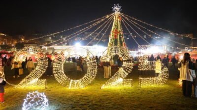 Bursa Yeni Yıl Meydanı'nda coşku dolu bir başlangıç yapıldı. Eski