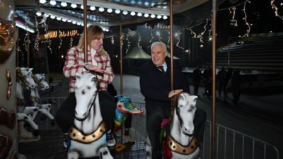 Bursa Büyükşehir Belediye Başkanı Mustafa Bozbey ve eşi Seden Bozbey,