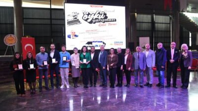 Osmangazi Belediyesi tarafından düzenlenen Hasan Âli Yücel Öykü Yarışması'nda dereceye