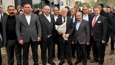 Bursa Büyükşehir Belediye Başkanı Mustafa Bozbey, kıymetli tarım alanlarına sahip