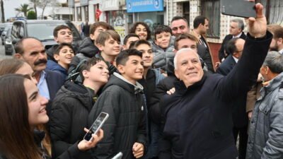 ‘Başkan Bozbey Burada’ projesi kapsamında makamını Mudanya’ya taşıyan Başkan Mustafa