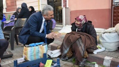 CHP Bursa İl Başkanı Nihat Yeşiltaş, halkın gündeminin yoksulluk, düşük