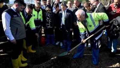 Bursa Büyükşehir Belediyesi, gençlerin tarıma olan ilgisini artırmak ve sürdürülebilir