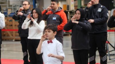 Bursa Büyükşehir Belediyesi iştiraklerinden Burulaş, işitme engelli bireyleri daha iyi