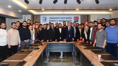 CHP İl Gençlik Kolları Başkanı Berkcan Bora, seçim vaadini 