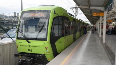 Bursaspor'la Hayat Hastanesi arasında imzalanan sponsorluk anlaşması kapsamında Gökdere Metro