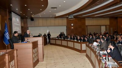 Bursa Büyükşehir Belediye Başkanı Mustafa Bozbey, “Seçim vaatlerimiz arasında yer