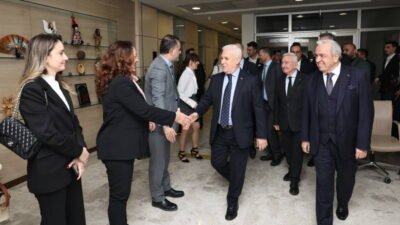 Bursa Büyükşehir Belediye Başkanı Mustafa Bozbey “Başkan Bozbey Burada” programı
