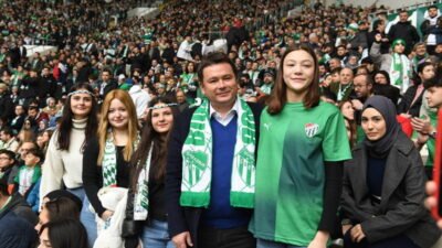 Osmangazi Belediye Başkanı Erkan Aydın, Bursaspor ile Anadolu Üniversitesi arasında