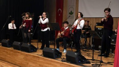 Osmangazi Belediyesi tarafından bu yıl ilk kez düzenlenen ‘Liseli Orkestralar
