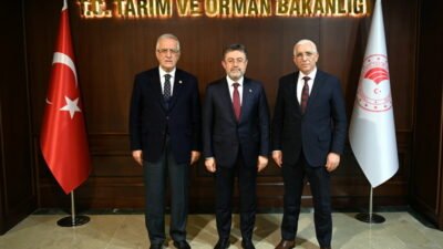 Marmarabirlik Başkanı Hidamet Asa, Tarım ve Orman Bakanı İbrahim Yumaklı’ya