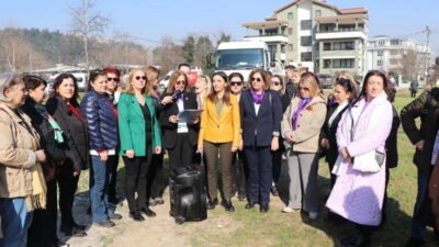 CHP Bursa İl Kadın Kolları Başkanlığı, Bursa Milletvekili Nurhayat Altaca