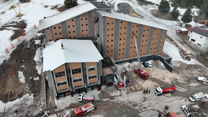 Bursa Büyükşehir Belediye Başkanı Mustafa Bozbey, Uludağ Kervansaray otel ile