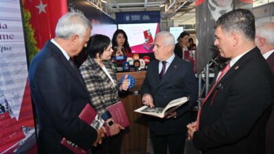 Bursa’nın kültürel zenginliğine önemli eserler sunan Büyükşehir Belediyesi, Doç. Dr.