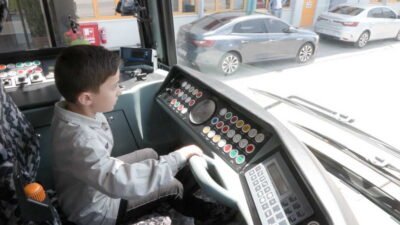 23 Nisan Ulusal Egemenlik ve Çocuk Bayramı'nda tüm makamlar sembolik