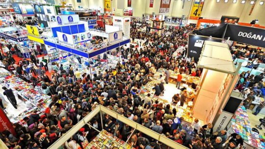Bursa Kitap Fuarı, 11-19 Nisan 2026 tarihleri arasında Bursa Atatürk