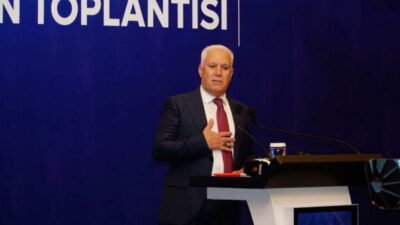 Bursa Büyükşehir Belediye Başkanı Mustafa Bozbey, başkanlık görevinin ilk bir