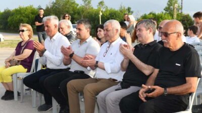 Osmangazi Belediyesi’nin ilçede yaşayan vatandaşları bilimle buluşturmak için Bilim ve