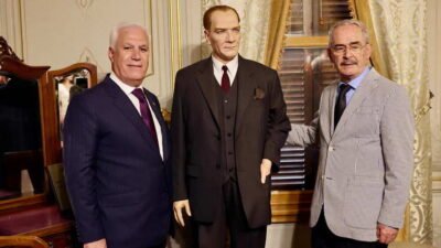 Eskişehir Büyükşehir Belediyesi önceki dönem Belediye Başkanı Prof. Dr. Yılmaz