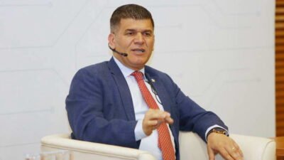 Bursa Büyükşehir Belediyesi Genel Sekreteri Doç. Dr. Ergül Halisçelik, AIESEC