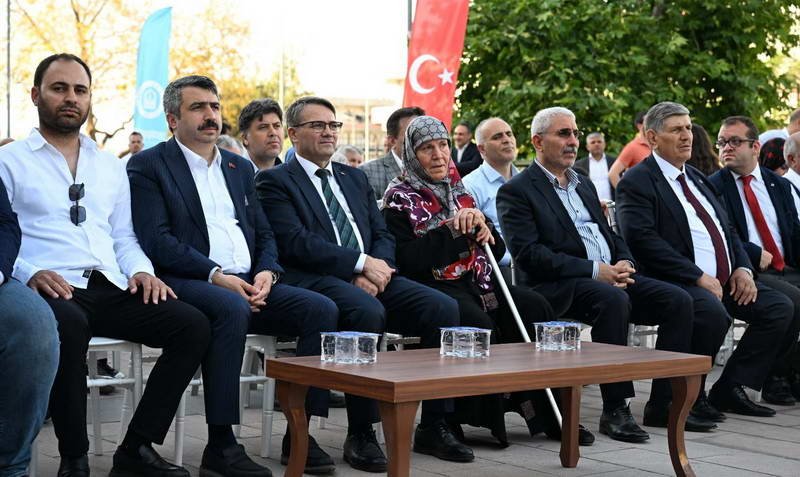 Yıldırım Belediyesi, ilçede uzun yıllardır çözülemeyen imar sorunlarını tek tek