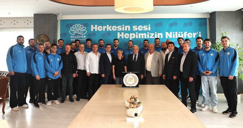 Hentbol Erkekler Süper Ligi Vedat Pars Sezonu’nu ikincilik ile tamamlayan