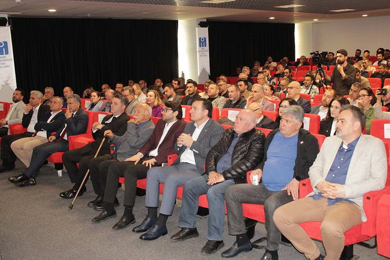 İnşaat Mühendisleri Odası (İMO) Bursa Şubesi “Ulaşım Paneli’ni gerçekleştirdi. Panelde,