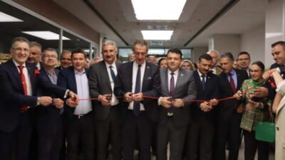 Atatürkçü Düşünce Derneği (ADD) Bursa Subesi tarafından yeni dernek yerleşkesinde