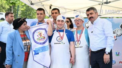 Yıldırım Belediyesi’nin düzenlediği Engelsiz Mutfak Gastronomi Yarışması ve Pikniğinde engelsiz
