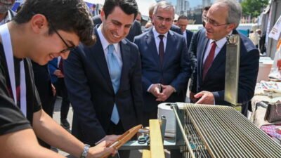 Millî Eğitim Bakan Yardımcısı M. Bilal Macit, Bursa’daki bir dizi