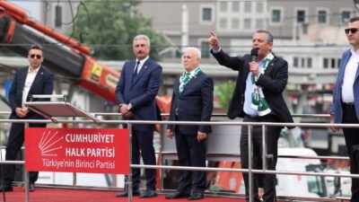 İBB Başkanı ve CHP'nin Cumhurbaşkanı adayı İmamoğlu'nun tutuksuz yargılanması talebiyle