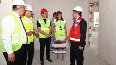 Osmangazi Belediye Başkanı Erkan Aydın, inşaat çalışmalarında sona gelinen Yunuseli