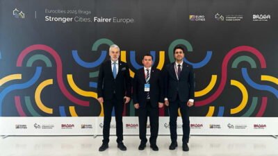 Osmangazi Belediye Başkanı Erkan Aydın, Portekiz’in Braga kentinde düzenlenen Eurocities