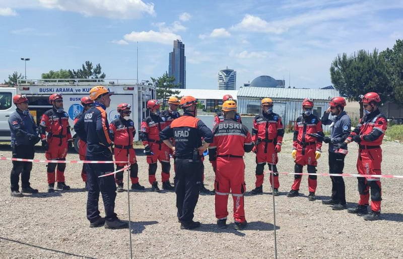 BUSKİ arama ve kurtarma ekibi akredite oldu Bursa Büyükşehir Belediyesi BUSKİ Genel Müdürlüğü bünyesinde kurulan Arama Kurtarma