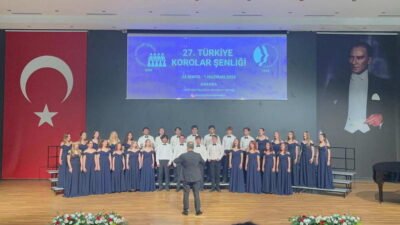 Nilüfer Gençlik Korosu, Türkiye’nin dört bir yanından 103 koronun katıldığı