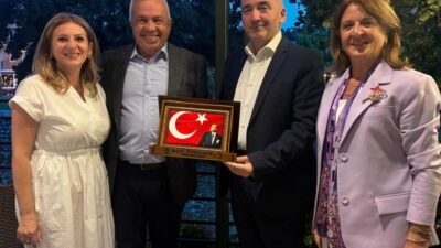 Nilüfer Belediye Başkanı Şadi Özdemir, Nilüfer Belediyesi’nin Kosova'daki kardeş kenti