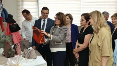 Nilüfer Belediyesi Beşevler Olgun Gençlik Merkezi’nde 14 branşta eğitim alan