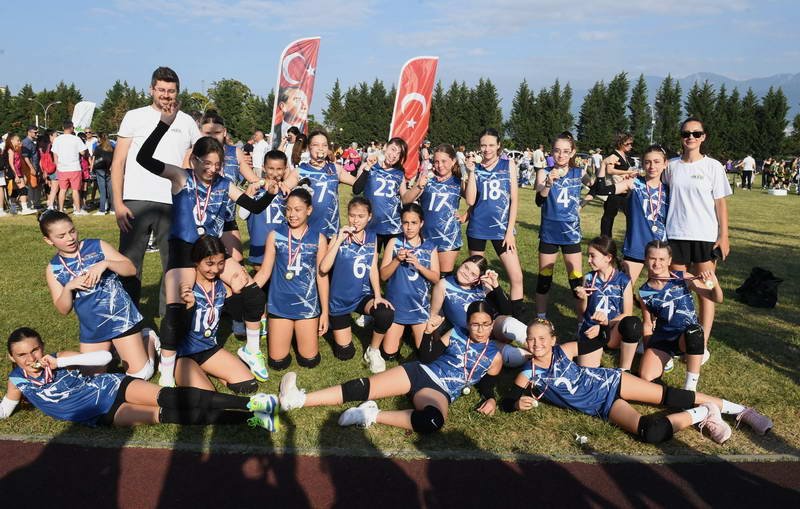 Osmangazi Belediyesi, Türkiye’de bir ilki gerçekleştirerek 10-12 yaş gurubundaki kız