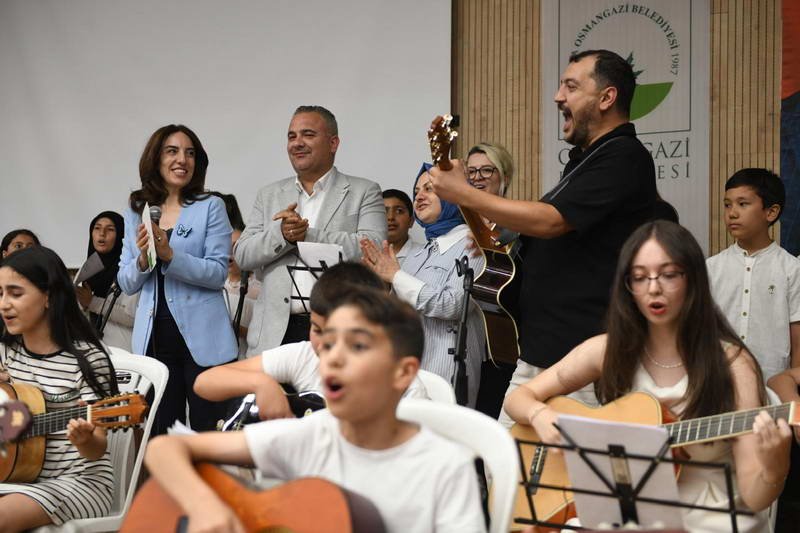 Osmangazi Belediyesi bünyesinde faaliyet gösteren Emek ve Hüdavendigar Yetenek Evleri,