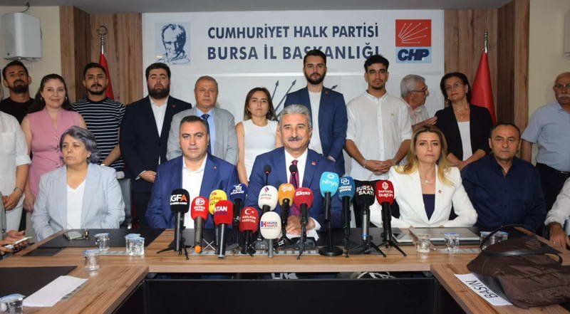 CHP Bursa İl Başkanı Nihat Yeşiltaş, eğitim-öğretim yılının sonunda yaptığı