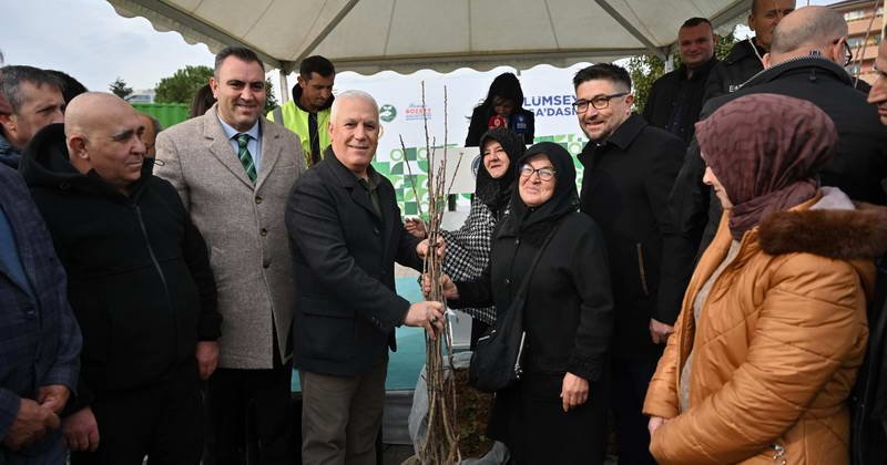 Bursa’da kırsal kalkınmaya önemli destek Bursa’da tarım ve hayvancılıkla uğraşan üreticiyi her alanda desteklemeye devam