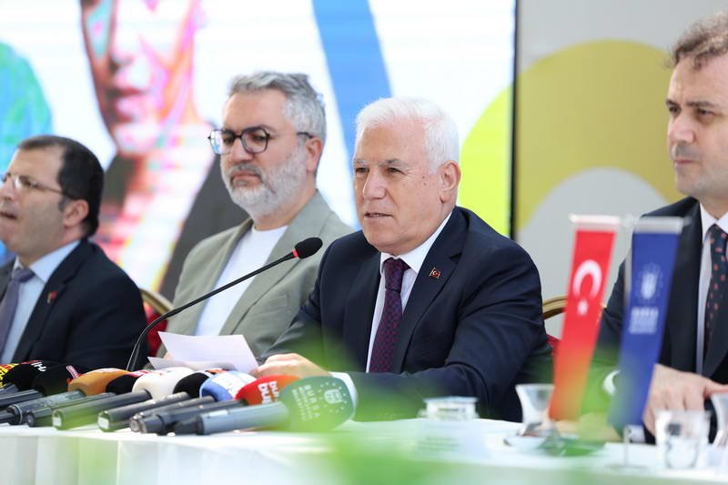 Bursa Büyükşehir Belediyesi tarafından dünyaca ünlü besteci ve piyanist Fazıl