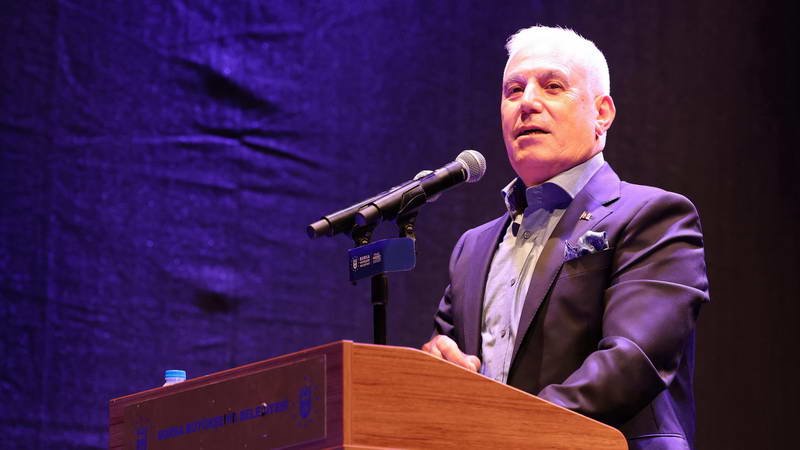 Bursa Büyükşehir Belediyesi tarafından dünyaca ünlü piyanist ve besteci Fazıl