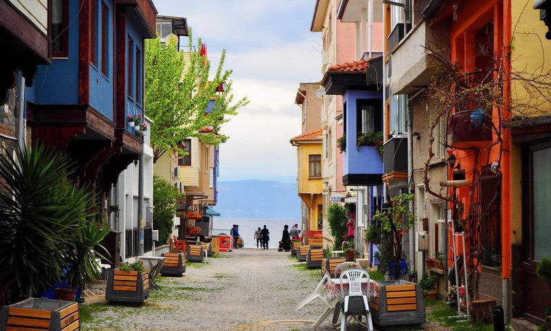 Mudanya Belediyesi, ilçenin yaz güzelliklerini fotoğraf kareleriyle belgelemek amacıyla amatör