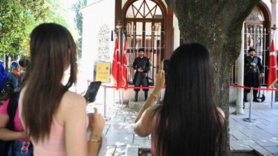 Osmangazi Belediyesi’nin ortağı olduğu AIESEC projesi kapsamında Bursa’ya gelen yabancı