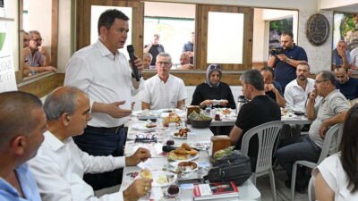 Osmangazi Belediye Başkanı Erkan Aydın, mahalle ziyaretleri kapsamında Küçükbalıklı Mahallesi