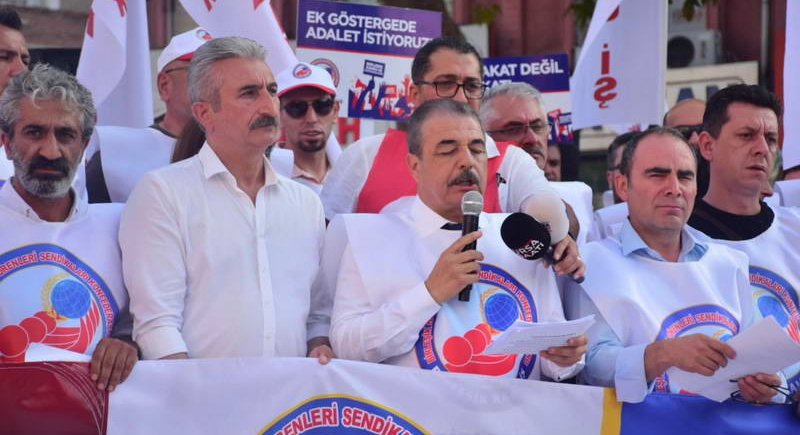 Cumhuriyet Halk Partisi (CHP) Bursa İl Başkanı Nihat Yeşiltaş'ın da