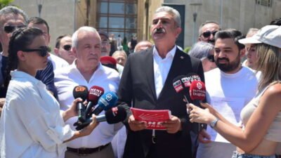 CHP Bursa İl Başkanlığı, Cumhuriyeti darbe olarak nitelendiren sözleri nedeniyle